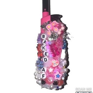 Decorative Pink and Black lighter